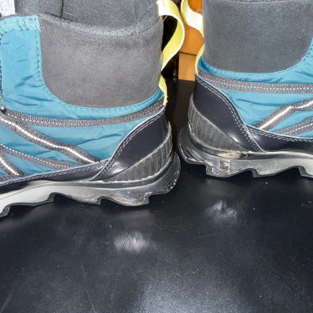 Sorel Women’s Sport Boot size 9 - Picture 9 of 9